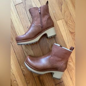 Universal Thread Maisie Clog Boots